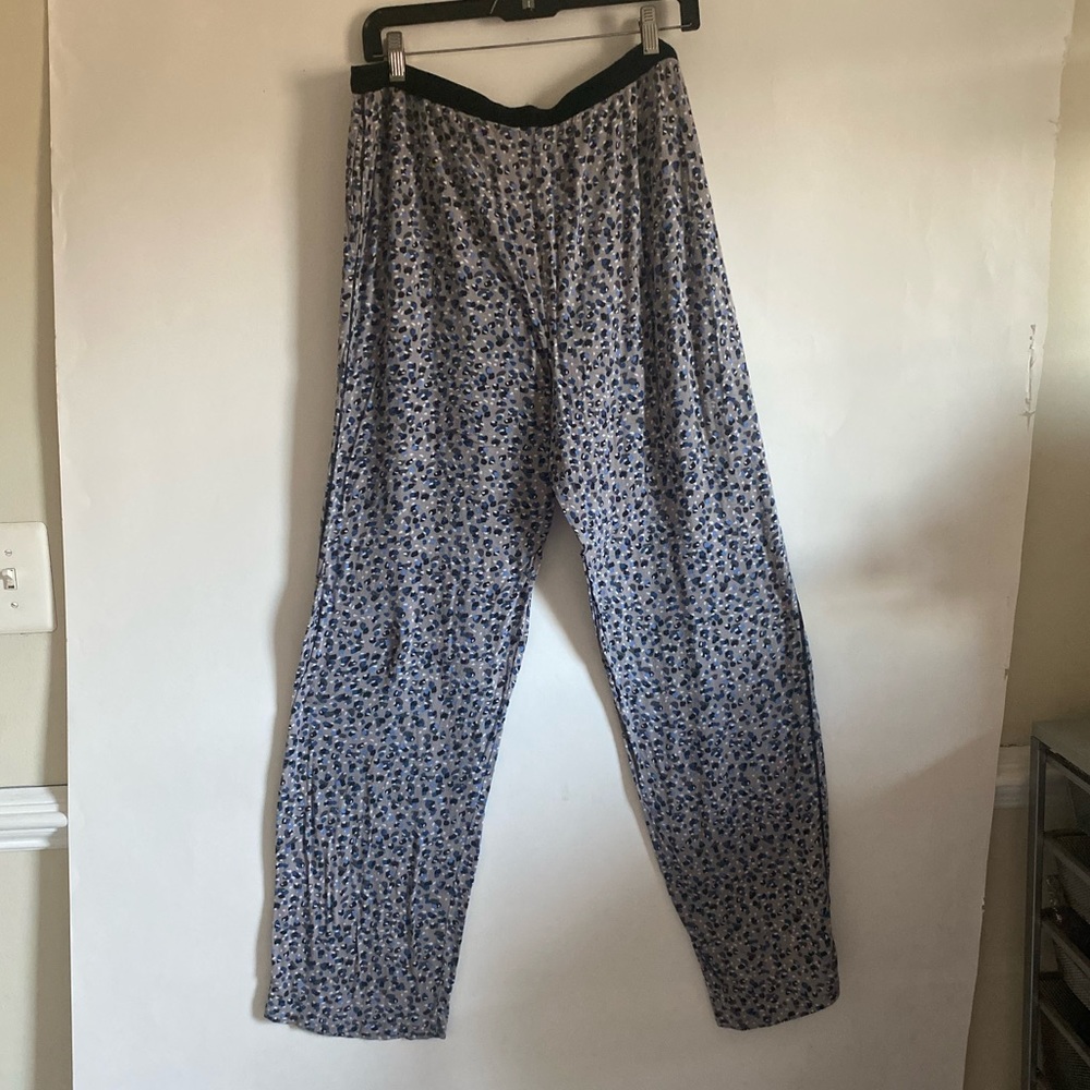 DKNY PRINTED PAJAMA LOUNGE PANTS - Picture 7 of 10